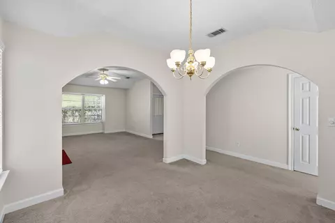 Living - 188 Wright Cir, Niceville, FL 32578 photo 9 of 9