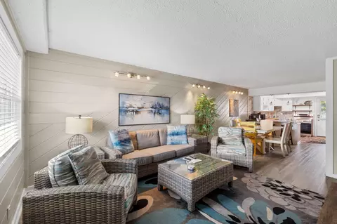 885 Santa Rosa Blvd #101, Fort Walton Beach, FL 32548