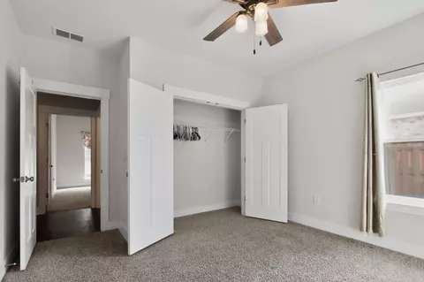 Bedroom - 1110 Shoal River Dr, Crestview, FL 32539 photo 3 of 11