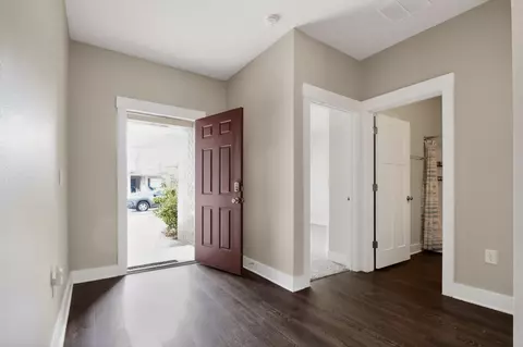 Entry Way - 1110 Shoal River Dr, Crestview, FL 32539 photo 3 of 6