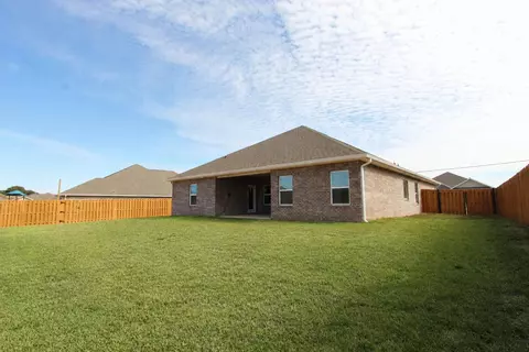 Exterior - 1110 Shoal River Dr, Crestview, FL 32539 photo 4 of 4