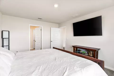 Bedroom - 2641 Saltgrass Way, Crestview, FL 32536 photo 5 of 6