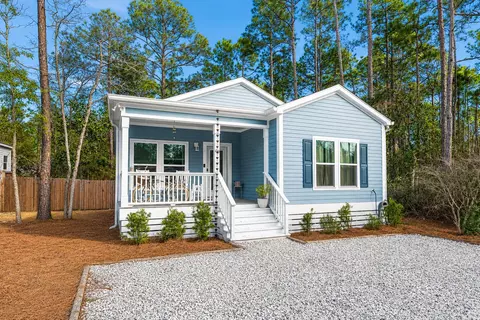 68 Central 8th St, Santa Rosa Beach, FL 32459