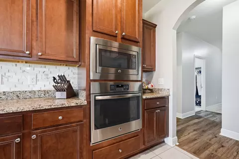 Kitchen - 481 Merganser Way, Crestview, FL 32539 photo 6 of 9