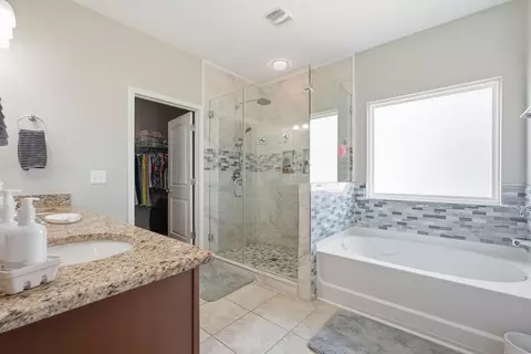 Bath - 481 Merganser Way, Crestview, FL 32539 photo 1 of 8