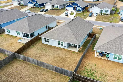 View/Area - 211 Laurel Hill St, Crestview, FL 32539 photo 7 of 7