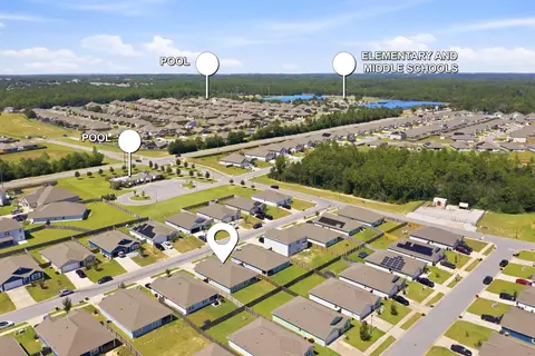View/Area - 211 Laurel Hill St, Crestview, FL 32539 photo 5 of 6