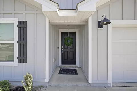 Other - 211 Laurel Hill St, Crestview, FL 32539 photo 1 of 13