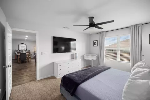 Bedroom - 211 Laurel Hill St, Crestview, FL 32539 photo 2 of 7