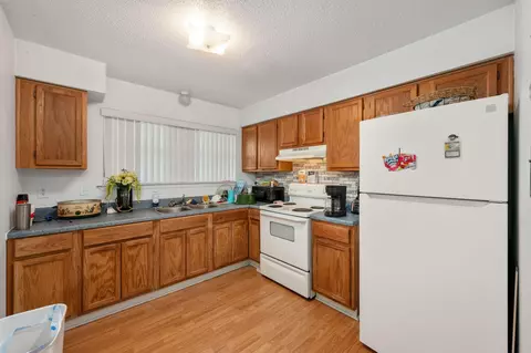 Kitchen - 1702 E 1st Ave, Crestview, FL 32539 photo 1 of 1