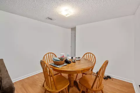 Dining - 1702 E 1st Ave, Crestview, FL 32539 photo 1 of 1