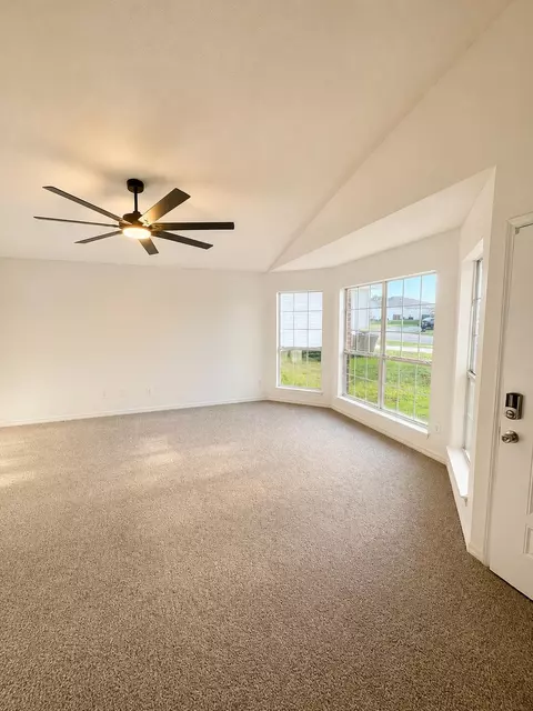 Living - 130 Sandstone Trl, Crestview, FL 32539 photo 1 of 1