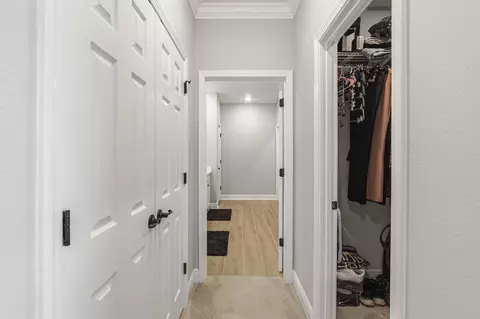 Entry Way - 94 S Bentgrass Rd, Freeport, FL 32439 photo 3 of 6