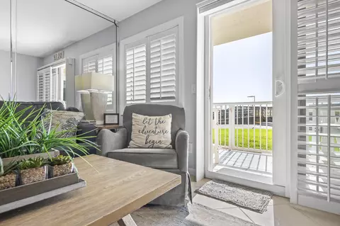 510 Gulf Shore Dr #102, Destin, FL 32541