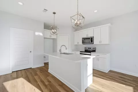 Other - 851 E Williams St, Crestview, FL 32539 photo 2 of 5