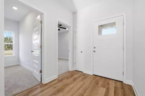 Entry Way - 851 E Williams St, Crestview, FL 32539 photo 1 of 1