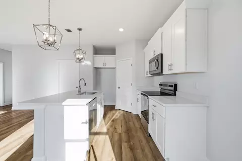 Kitchen - 851 E Williams St, Crestview, FL 32539 photo 1 of 1