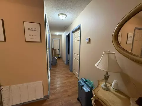 Entry Way - 6100 Barnes Rd, Crestview, FL 32536 photo 2 of 2