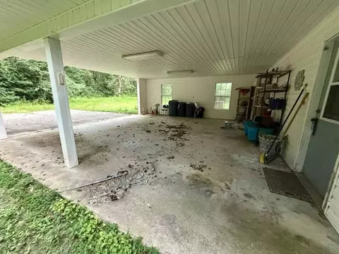 Exterior - 6100 Barnes Rd, Crestview, FL 32536 photo 4 of 4