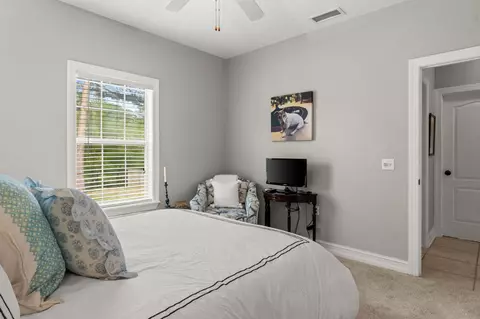Bedroom - 239 Mango Ln, Freeport, FL 32439 photo 11 of 13