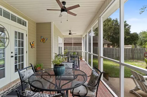 Exterior - 239 Mango Ln, Freeport, FL 32439 photo 6 of 16