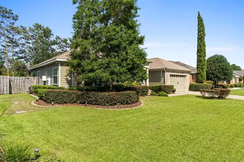 Exterior - 239 Mango Ln, Freeport, FL 32439 photo 1 of 16