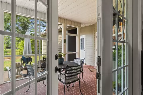 Exterior - 239 Mango Ln, Freeport, FL 32439 photo 8 of 16