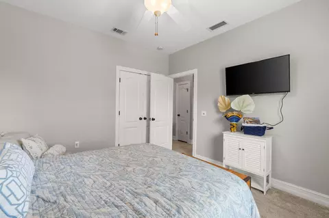 Bedroom - 239 Mango Ln, Freeport, FL 32439 photo 7 of 13