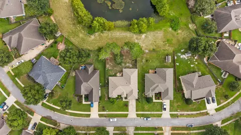 View/Area - 239 Mango Ln, Freeport, FL 32439 photo 7 of 9
