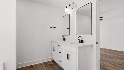 Bath - 136 Dylan Dr, Miramar Beach, FL 32550 photo 2 of 5