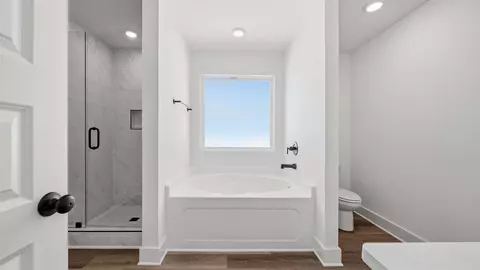 Bath - 136 Dylan Dr, Miramar Beach, FL 32550 photo 1 of 5