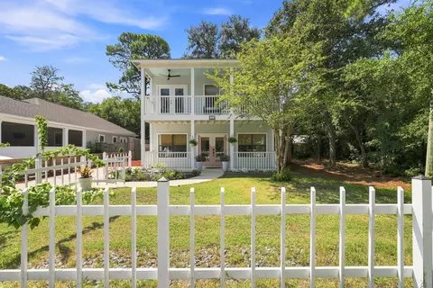 76 E Harborview Rd, Santa Rosa Beach, FL 32459