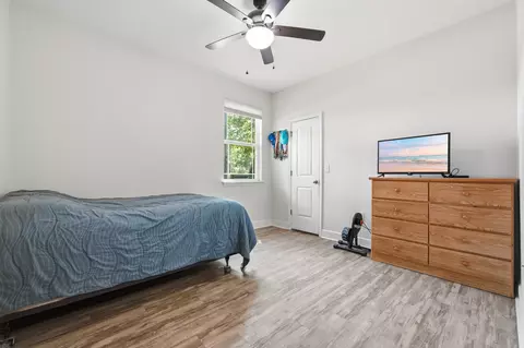 Bedroom - 24 Brighton Cv, Freeport, FL 32439 photo 1 of 7