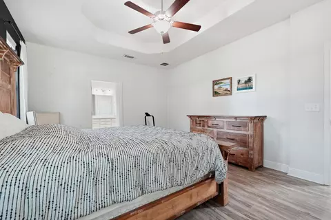 Bedroom - 24 Brighton Cv, Freeport, FL 32439 photo 4 of 7