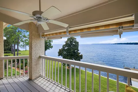 47 Marina Cove Dr #308, Niceville, FL 32578