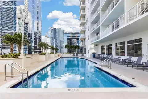1200 Brickell Bay Dr #4324, Miami, FL 33131