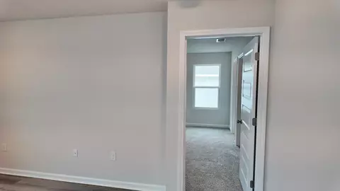 Entry Way - 4427 Marine Loop, Crestview, FL 32539 photo 4 of 4