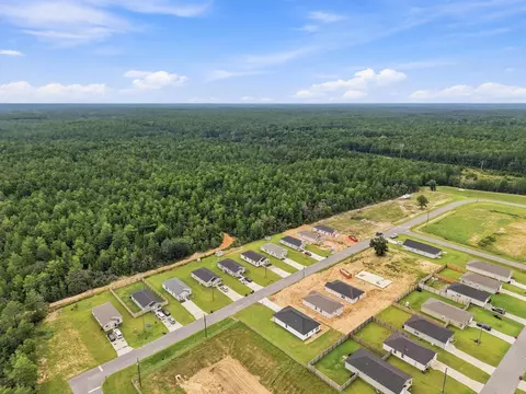 View/Area - 5429 Bayleaf Dr, Crestview, FL 32539 photo 1 of 3