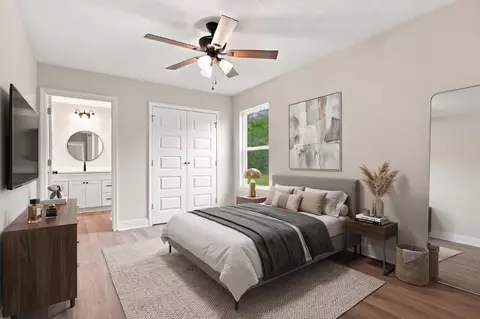 Bedroom - 5429 Bayleaf Dr, Crestview, FL 32539 photo 1 of 7