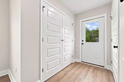 Entry Way - 5429 Bayleaf Dr, Crestview, FL 32539 photo 5 of 5