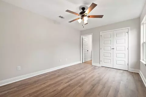 Bedroom - 5429 Bayleaf Dr, Crestview, FL 32539 photo 5 of 7