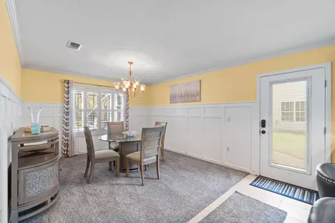 Dining - 310 Liriope Loop, Destin, FL 32541 photo 2 of 4