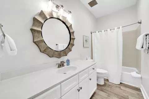 Bath - 10343 E County Hwy 30a #316, Alys Beach, FL 32461 photo 1 of 3