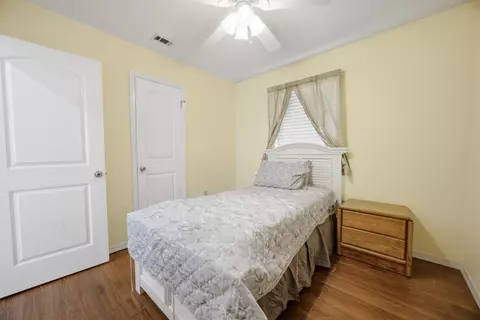 Bedroom - 220 W Walker Cir, Crestview, FL 32539 photo 6 of 7