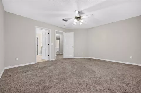Bedroom - 5327 Whitney Ct, Crestview, FL 32536 photo 3 of 8