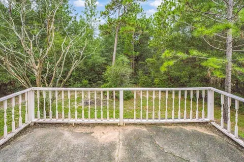 Exterior - 5327 Whitney Ct, Crestview, FL 32536 photo 6 of 18