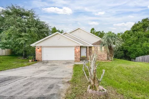 Exterior - 5327 Whitney Ct, Crestview, FL 32536 photo 4 of 18