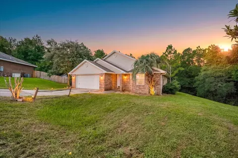 Exterior - 5327 Whitney Ct, Crestview, FL 32536 photo 2 of 18