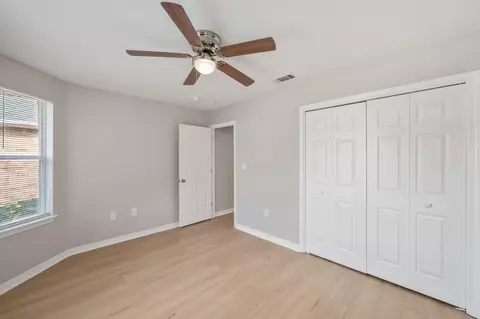 Bedroom - 119 Palmetto Dr, Crestview, FL 32539 photo 2 of 3