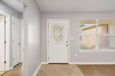 Entry Way - 119 Palmetto Dr, Crestview, FL 32539 photo 1 of 1
